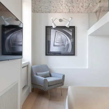 Apartment Iflat Hit In Trevi Rome