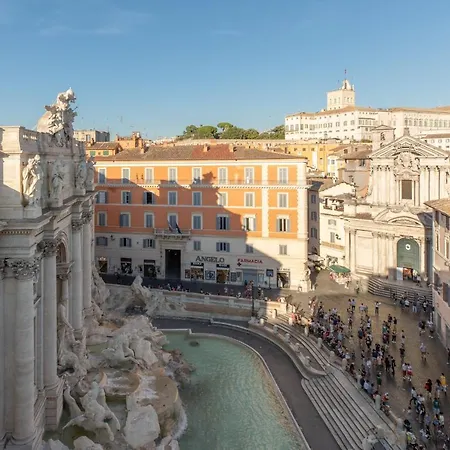 Iflat Hit In Trevi * Roma